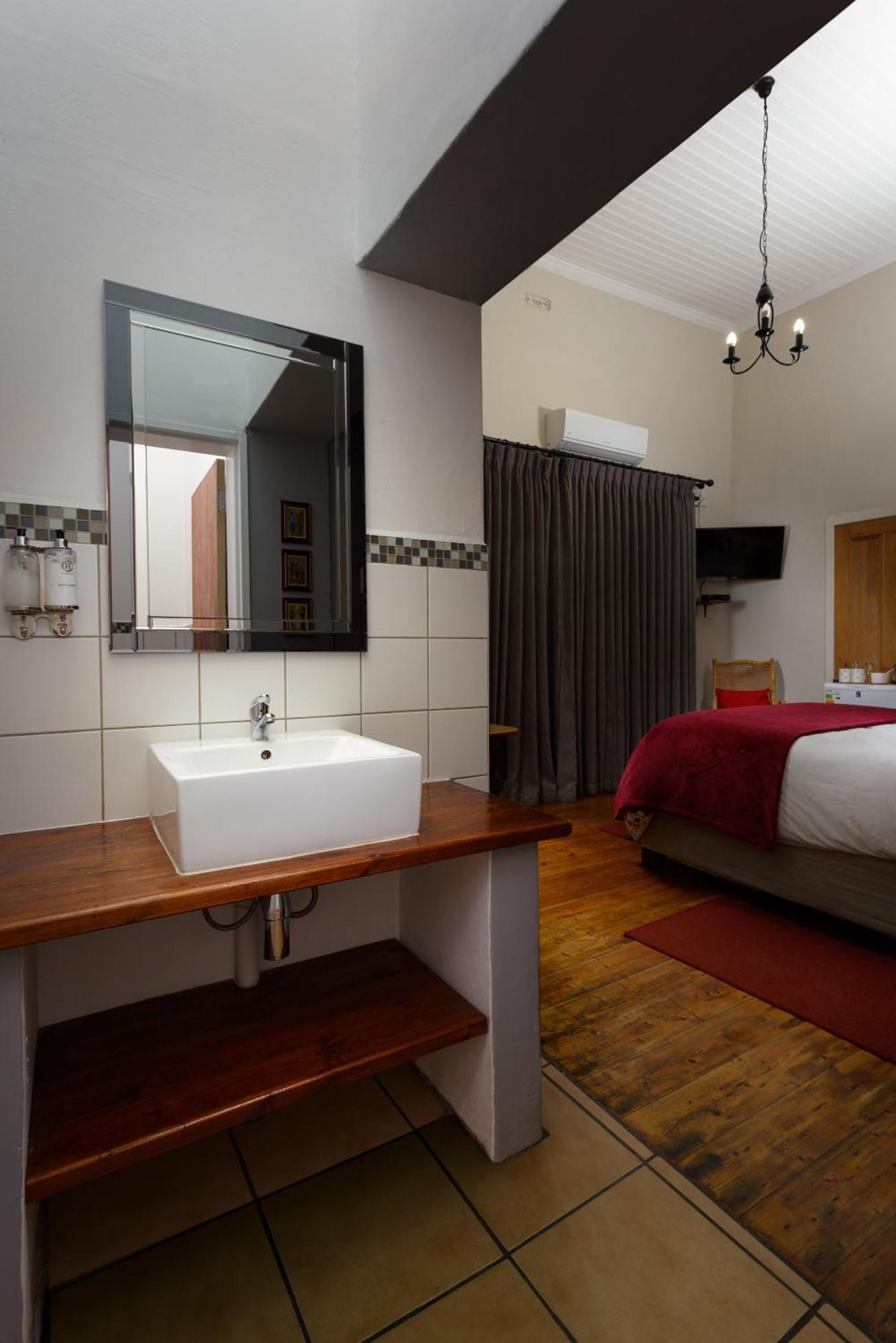 Horse And Mill Guesthouse Colesberg Kültér fotó