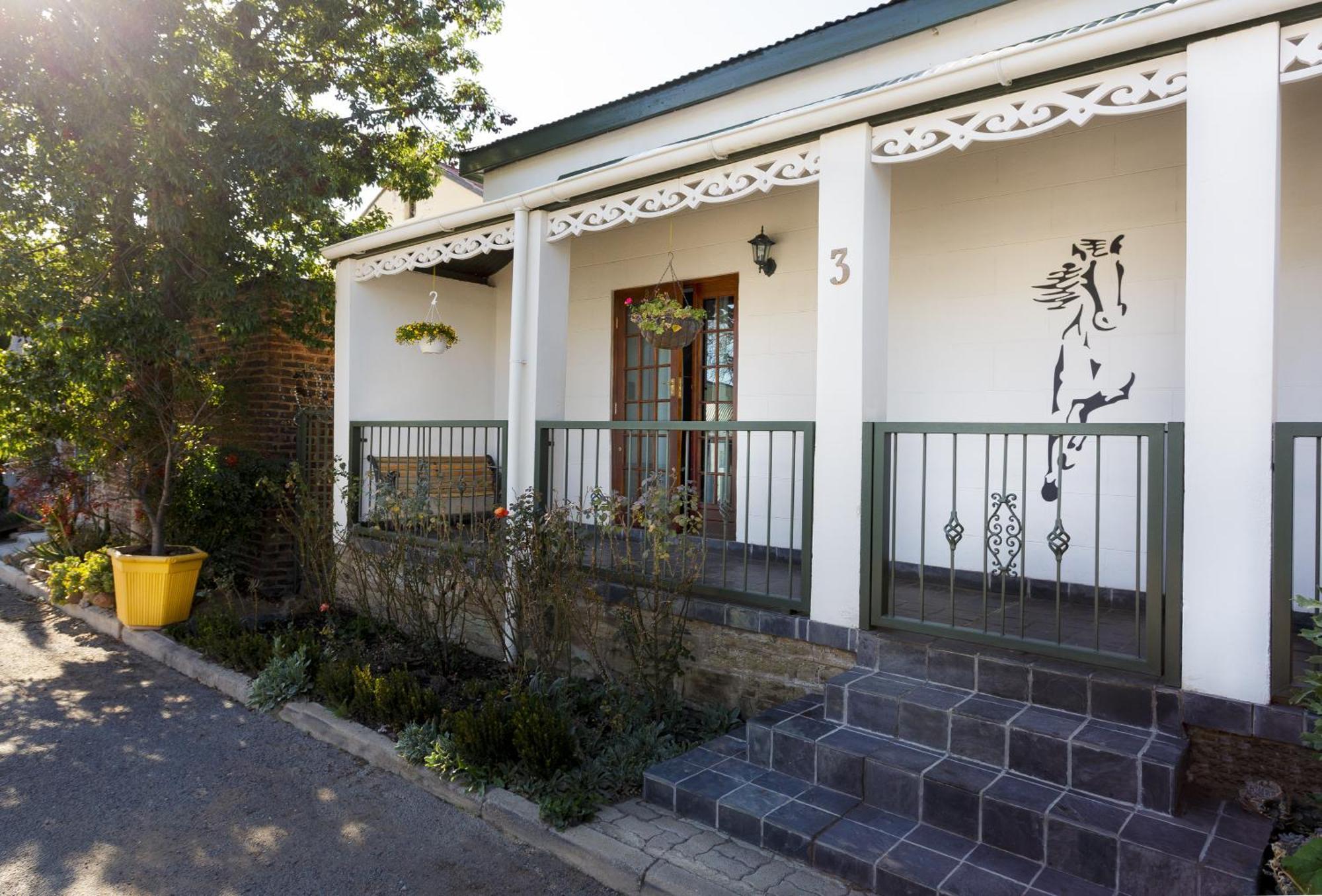 Horse And Mill Guesthouse Colesberg Kültér fotó